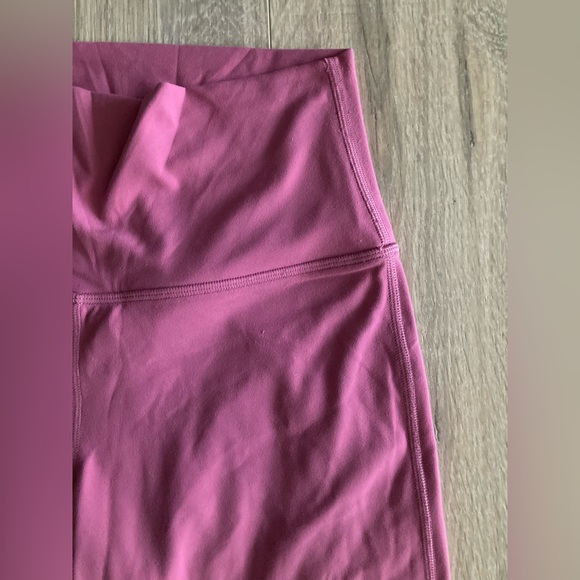 Lululemon Align HR Crop 21” Leggings - Size 6 - Picture 2 of 5